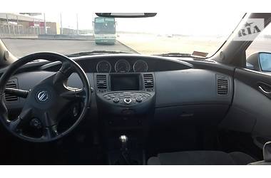 Седан Nissan Primera 2003 в Львове