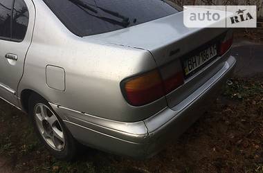 Седан Nissan Primera 1998 в Одессе