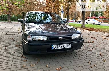 Седан Nissan Primera 1993 в Одессе