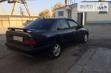 Седан Nissan Primera 1996 в Черкассах