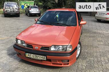 Седан Nissan Primera 1995 в Кривом Роге