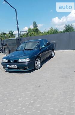 Седан Nissan Primera 1996 в Ивано-Франковске