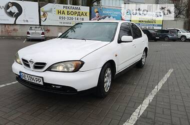 Седан Nissan Primera 2000 в Павлограде