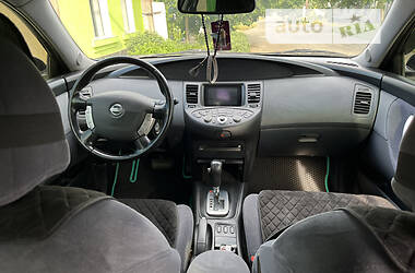 Седан Nissan Primera 2006 в Измаиле