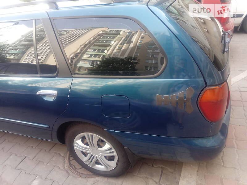 Універсал Nissan Primera 1998 в Южному