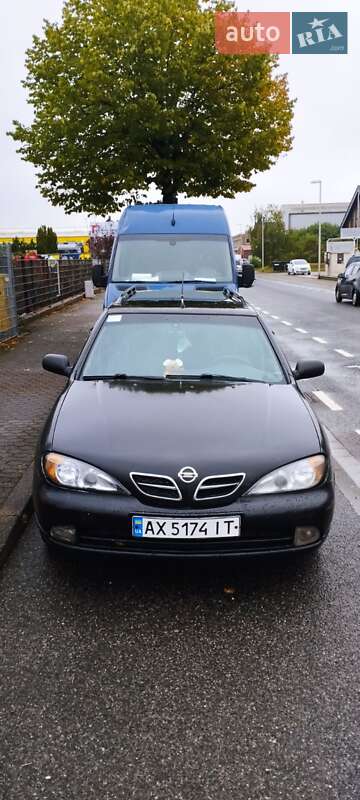 Nissan Primera 2001