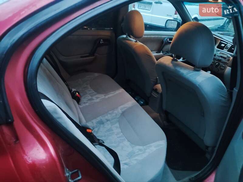 Седан Nissan Primera 1999 в Дніпрі