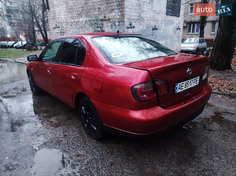 Седан Nissan Primera 1999 в Дніпрі