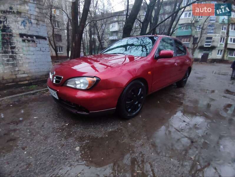 Седан Nissan Primera 1999 в Дніпрі