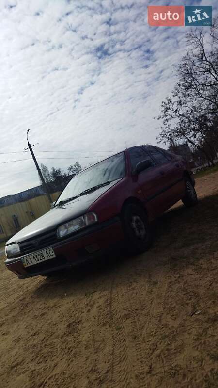 Хетчбек Nissan Primera 1991 в Білгороді-Дністровському