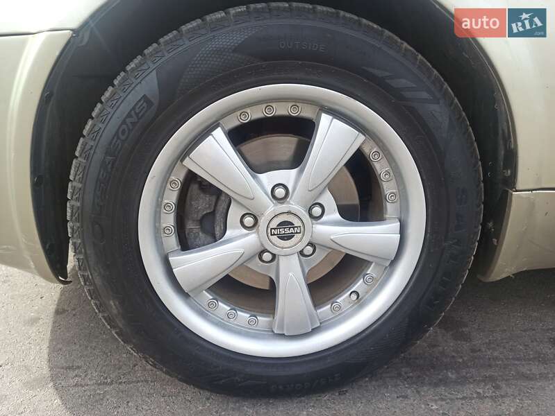 Седан Nissan Primera 2004 в Одессе