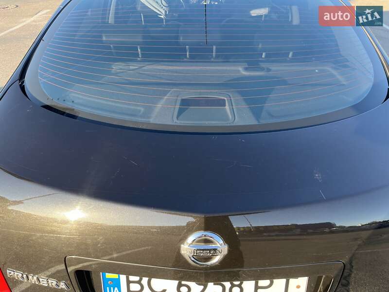 Седан Nissan Primera 2003 в Львові