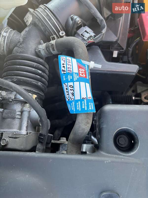 Седан Nissan Primera 2003 в Львові