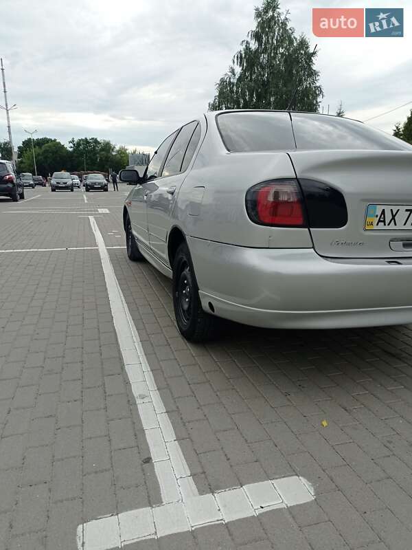 Седан Nissan Primera 2000 в Ковеле