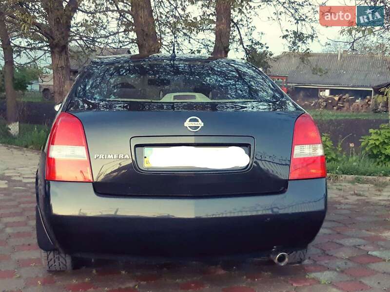 Седан Nissan Primera 2006 в Кельменцях