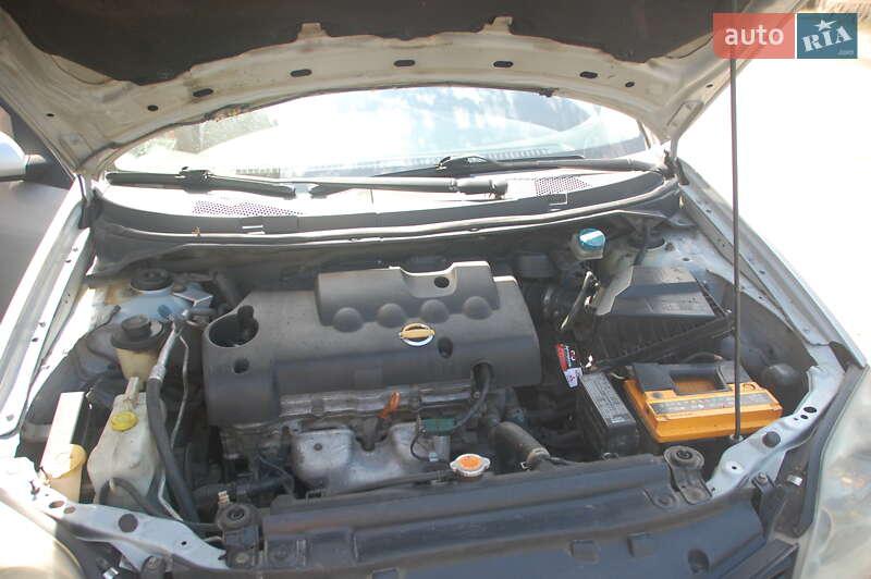 Седан Nissan Primera 2006 в Івано-Франківську