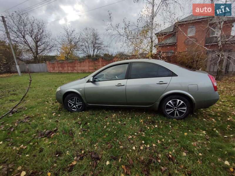 Седан Nissan Primera 2005 в Новомосковську