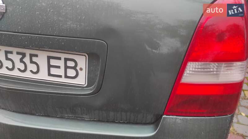 Седан Nissan Primera 2002 в Запорожье