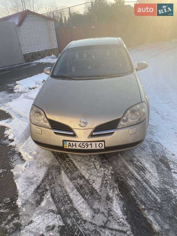 Седан Nissan Primera 2002 в 