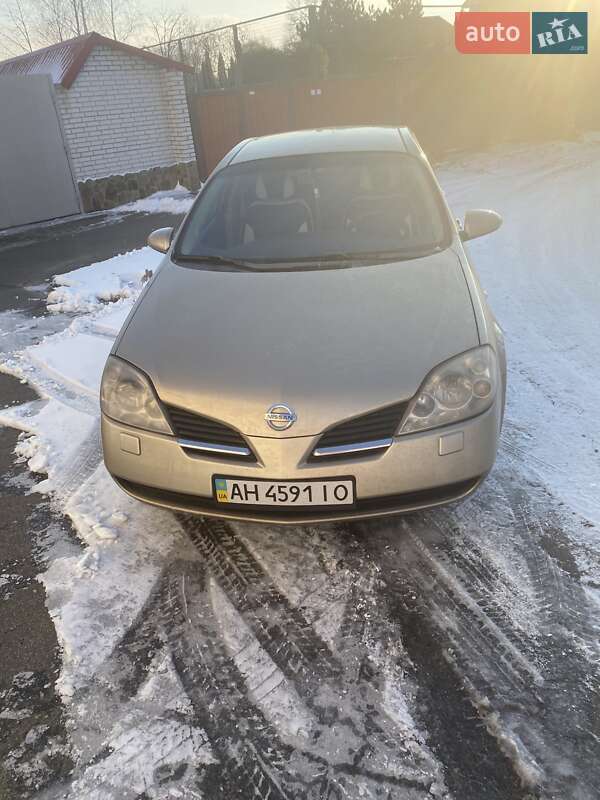 Седан Nissan Primera 2002 в Киеве