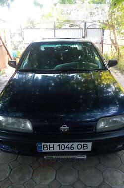 Седан Nissan Primera 1990 в Подільську