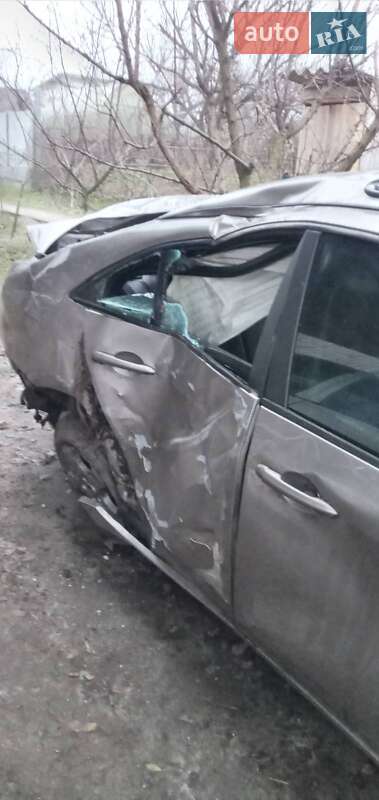 Седан Nissan Primera 2005 в Запоріжжі