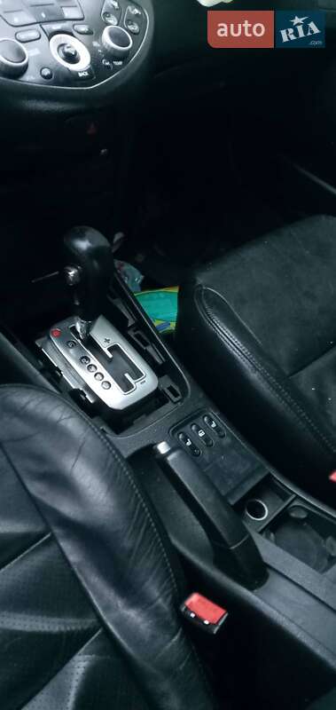 Седан Nissan Primera 2005 в Запоріжжі