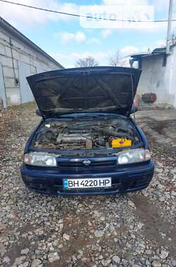 Універсал Nissan Primera 1992 в Одесі
