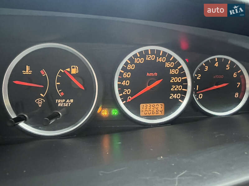 Седан Nissan Primera 2004 в Гайсину