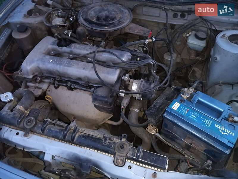 Хэтчбек Nissan Primera 1990 в Любашевке