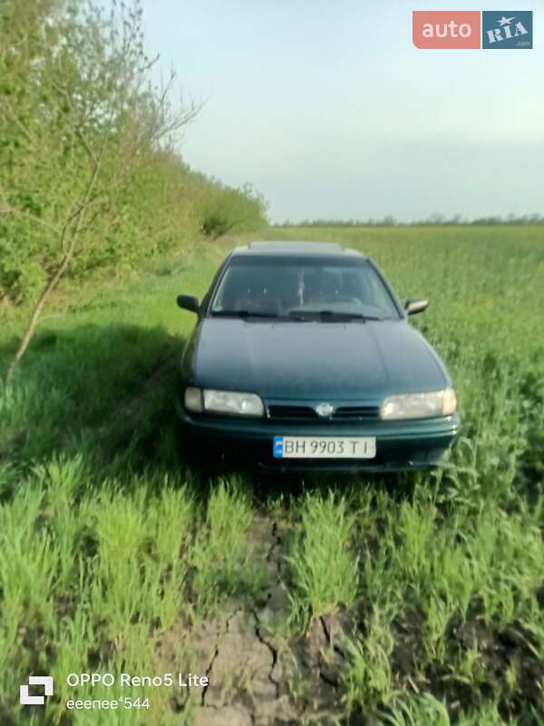Хэтчбек Nissan Primera 1994 в Березовке