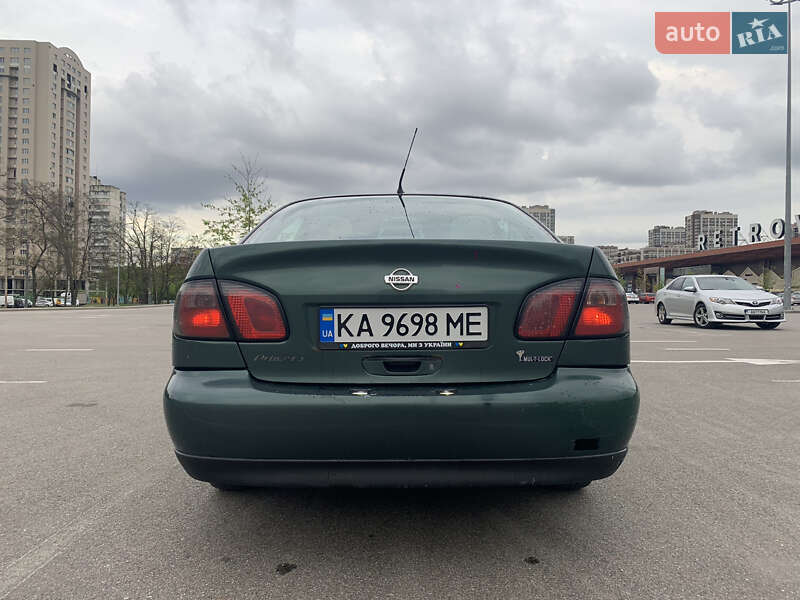 Седан Nissan Primera 2001 в Києві