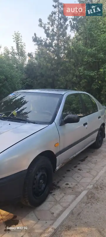 Nissan Primera 1993
