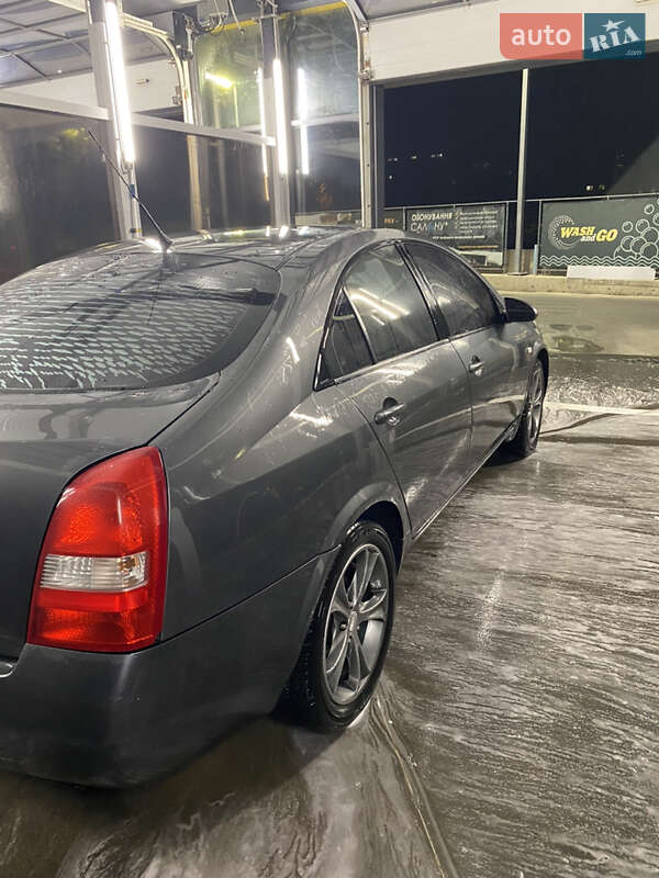 Седан Nissan Primera 2003 в Днепре