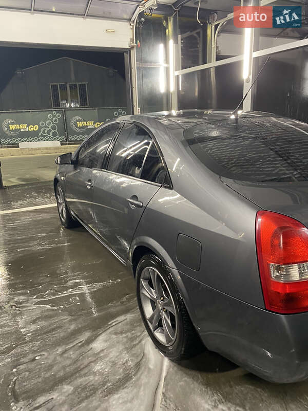 Седан Nissan Primera 2003 в Днепре