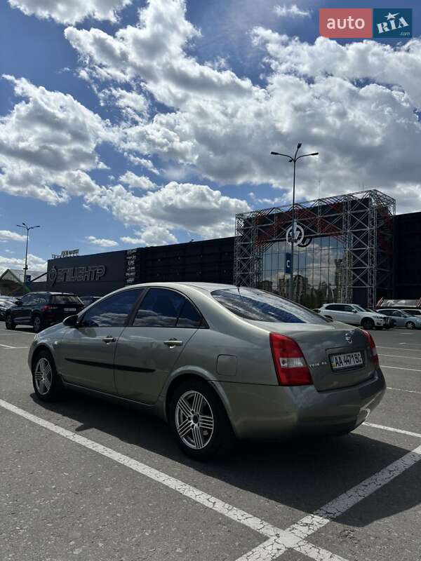 Седан Nissan Primera 2006 в Киеве