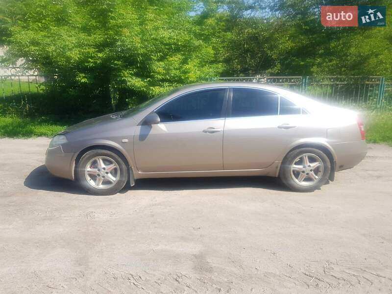 Седан Nissan Primera 2005 в Бродецком