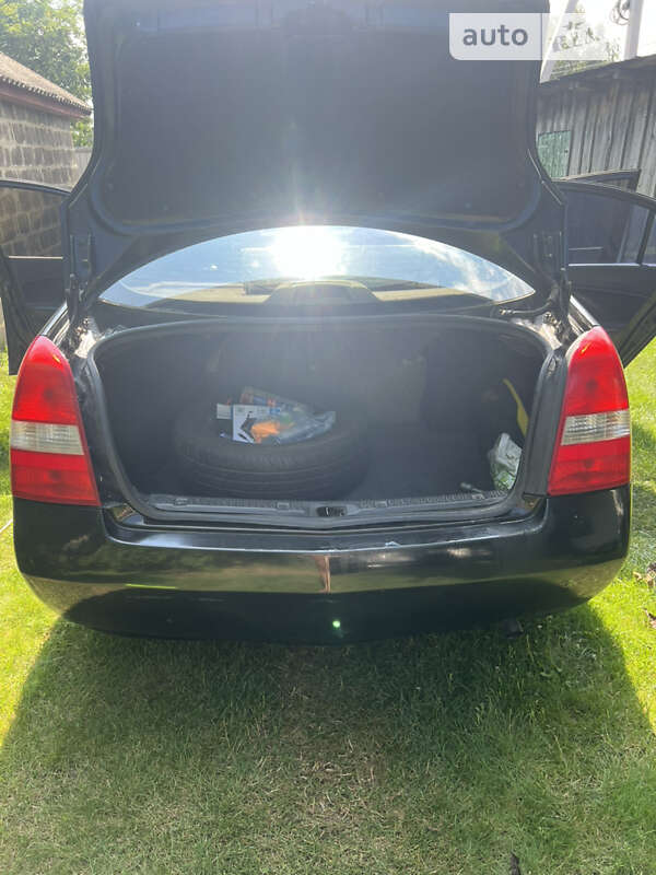 Седан Nissan Primera 2002 в Броварах