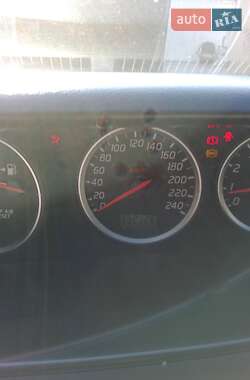 Седан Nissan Primera 2002 в 