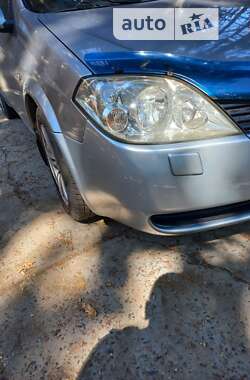 Седан Nissan Primera 2004 в Кривому Розі