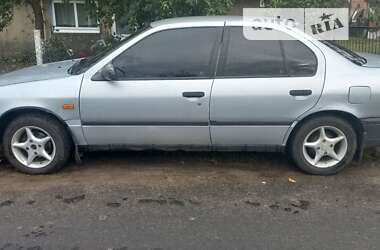 Седан Nissan Primera 1990 в Ковелі