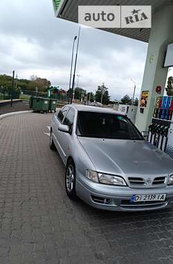 Седан Nissan Primera 1998 в Одессе