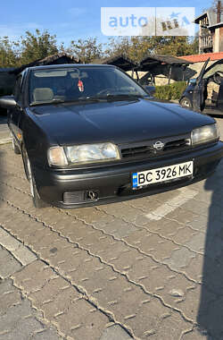 Хетчбек Nissan Primera 1994 в Стрию