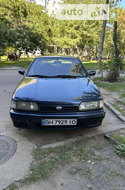 Седан Nissan Primera 1993 в Одесі