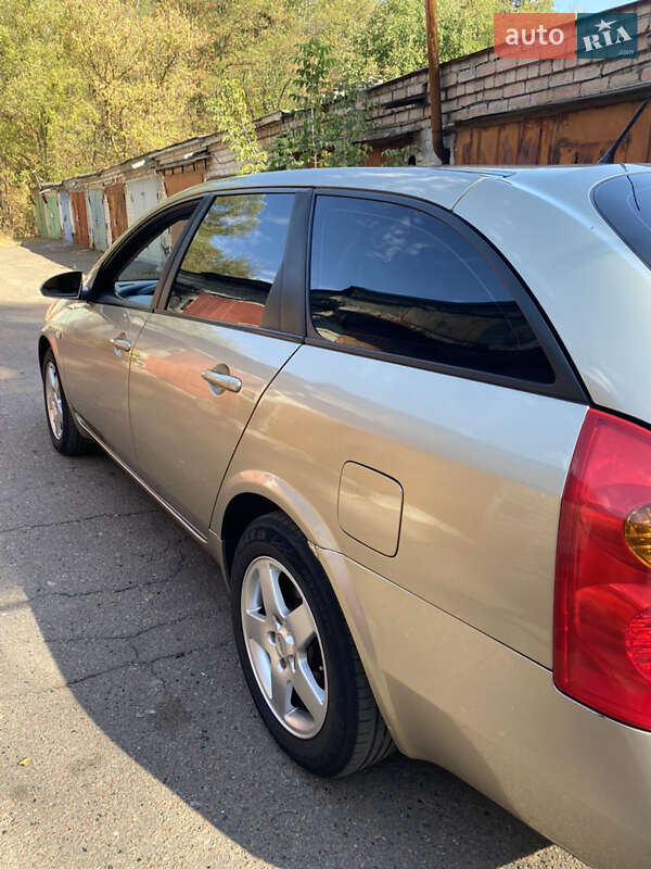 Nissan Primera 2004 Nissan Primera 2004