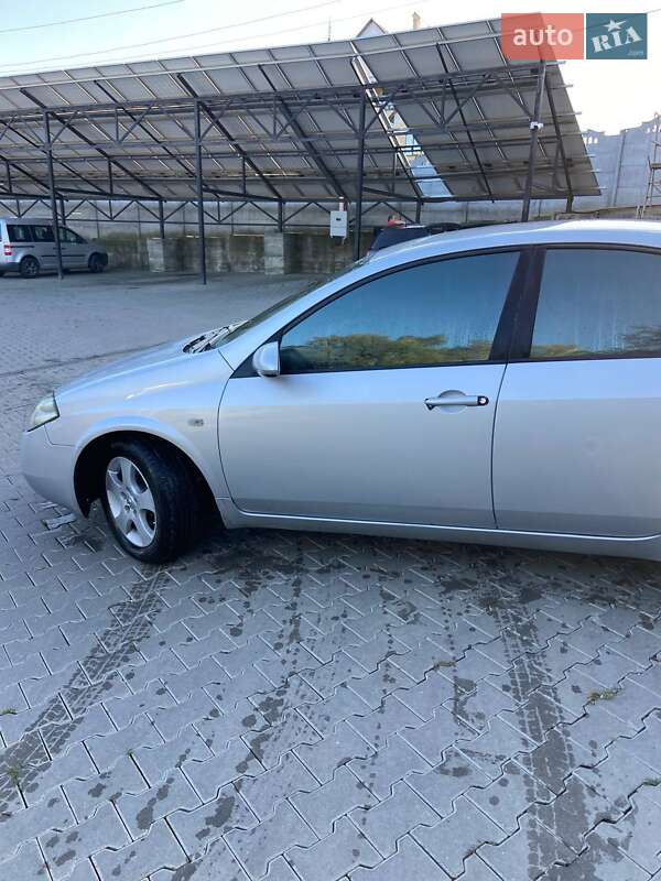 Седан Nissan Primera 2002 в Кицмани