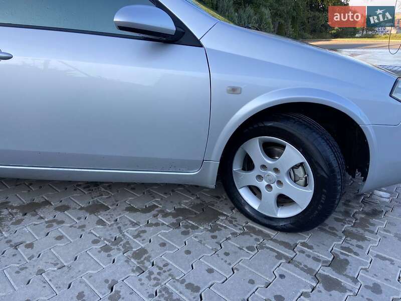 Седан Nissan Primera 2002 в Кицмани