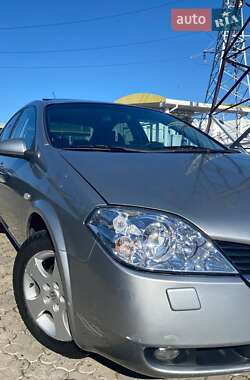 Седан Nissan Primera 2003 в Черновцах