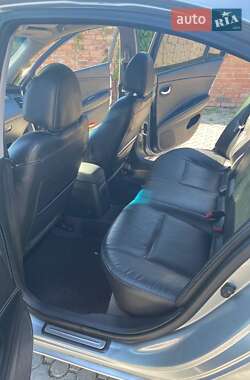 Седан Nissan Primera 2003 в Черновцах