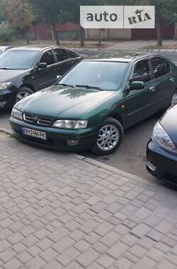 Седан Nissan Primera 1998 в Білгороді-Дністровському